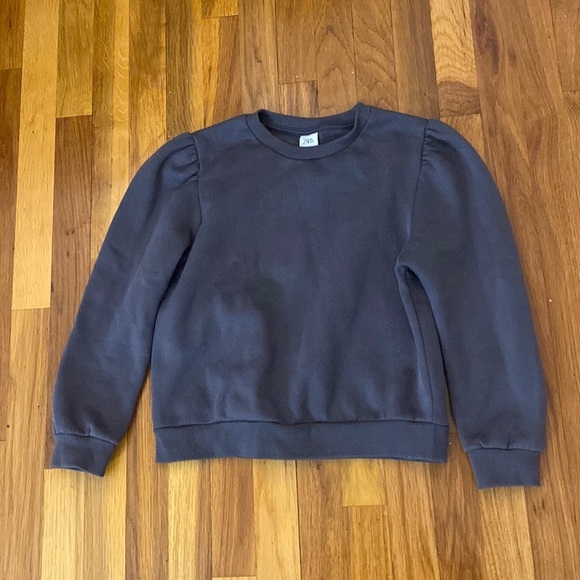Zara Girls Gray Sweatshirt Size 11-12 - Picture 1 of 7